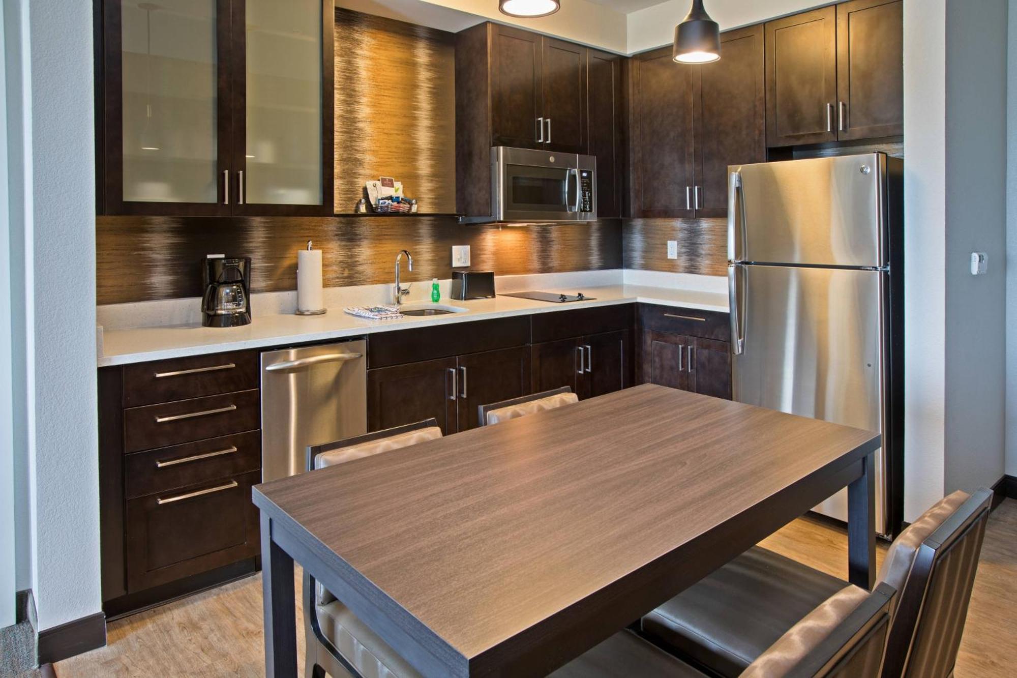 Residence Inn By Marriott Louisville East/Oxmoor Экстерьер фото