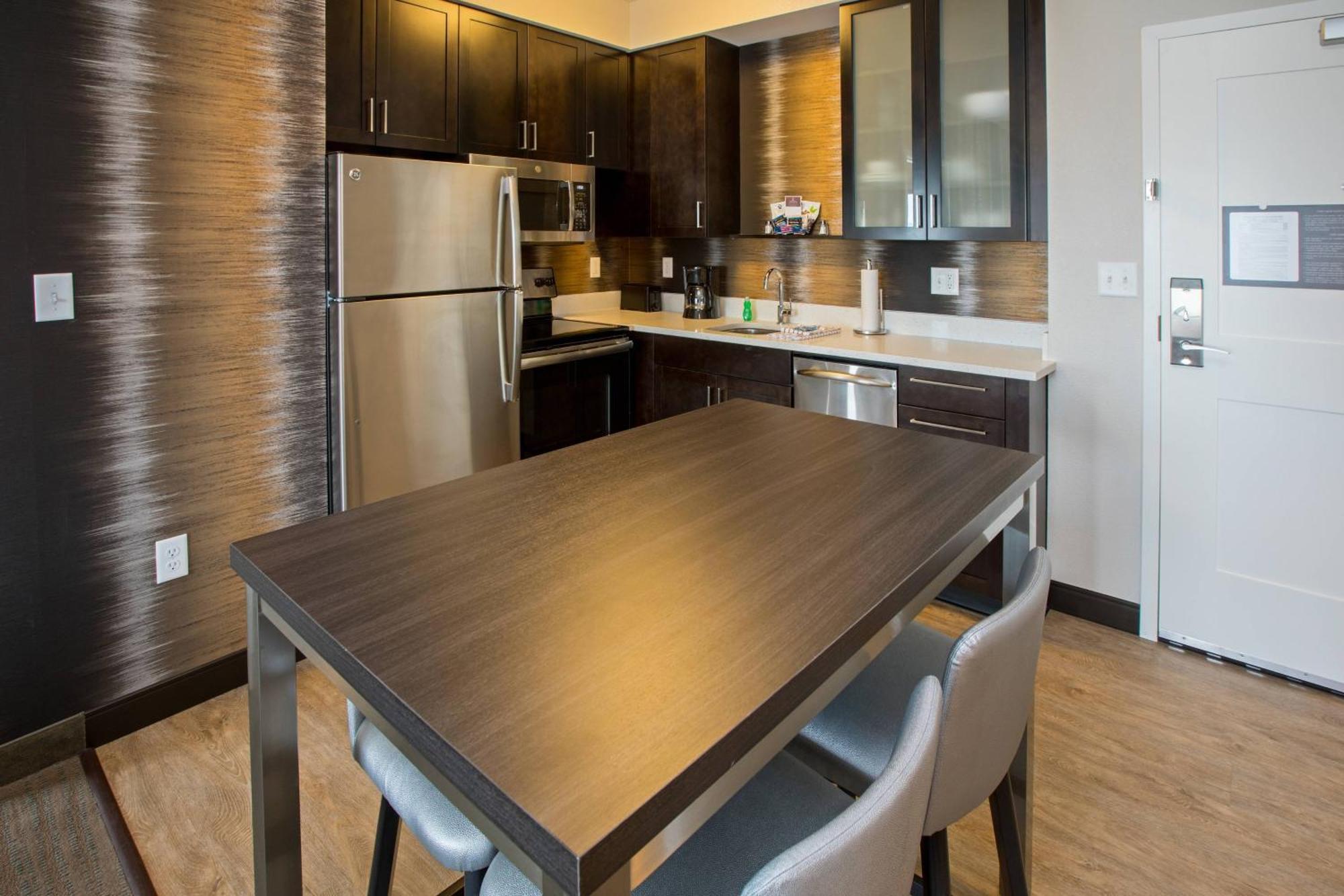 Residence Inn By Marriott Louisville East/Oxmoor Экстерьер фото